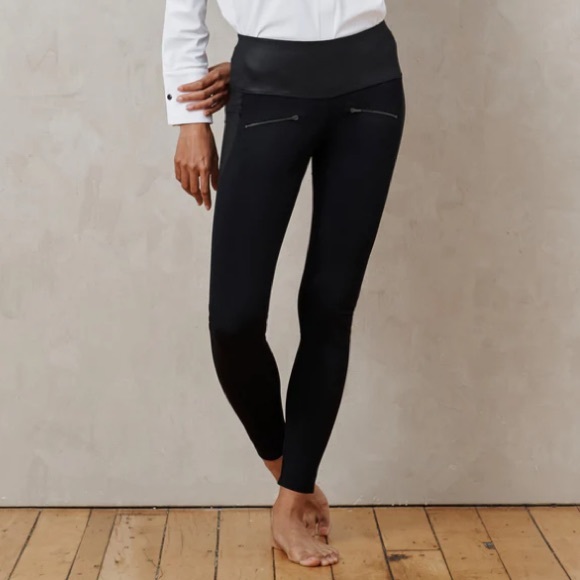 ADAY Pants - Aday Throw and Roll leggings with zippered pockets in black size S